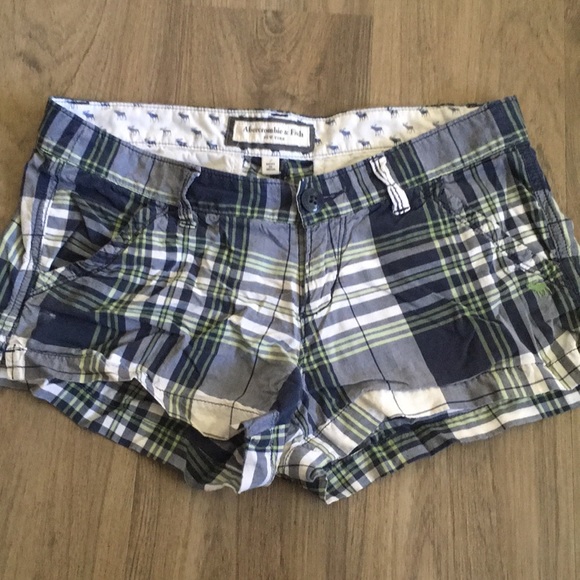 abercrombie short shorts
